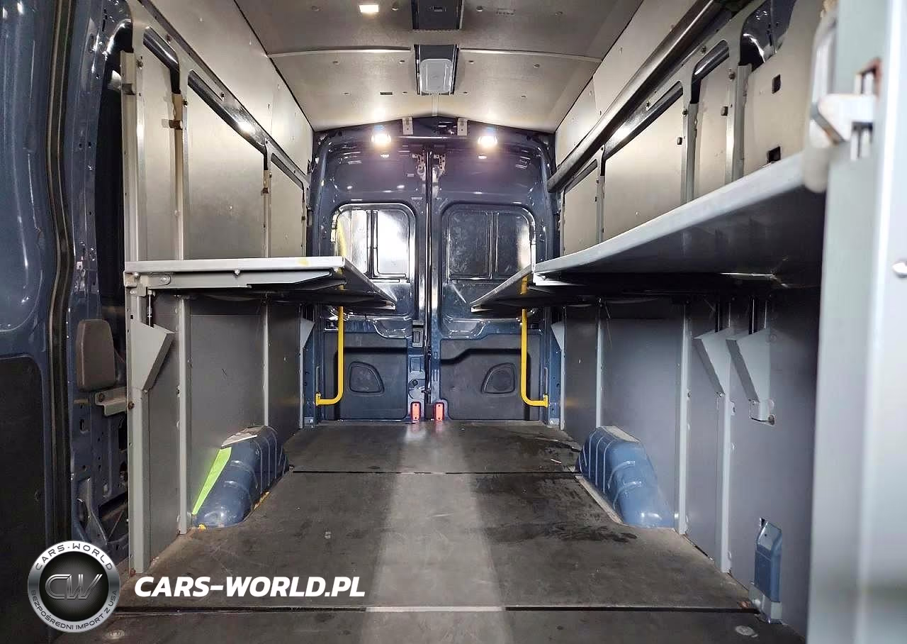 2020 Ford Transit T-250 VIN:1FTBR3X82LKA87338 - 10