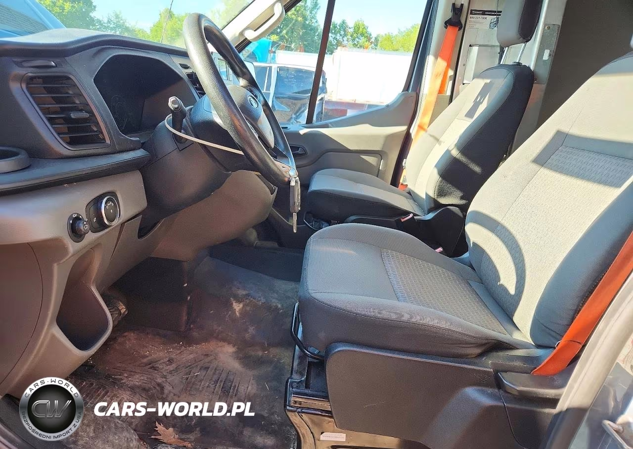 2020 Ford Transit 250 Delivery Van VIN:1FTBR3X84LKB33347 - 7