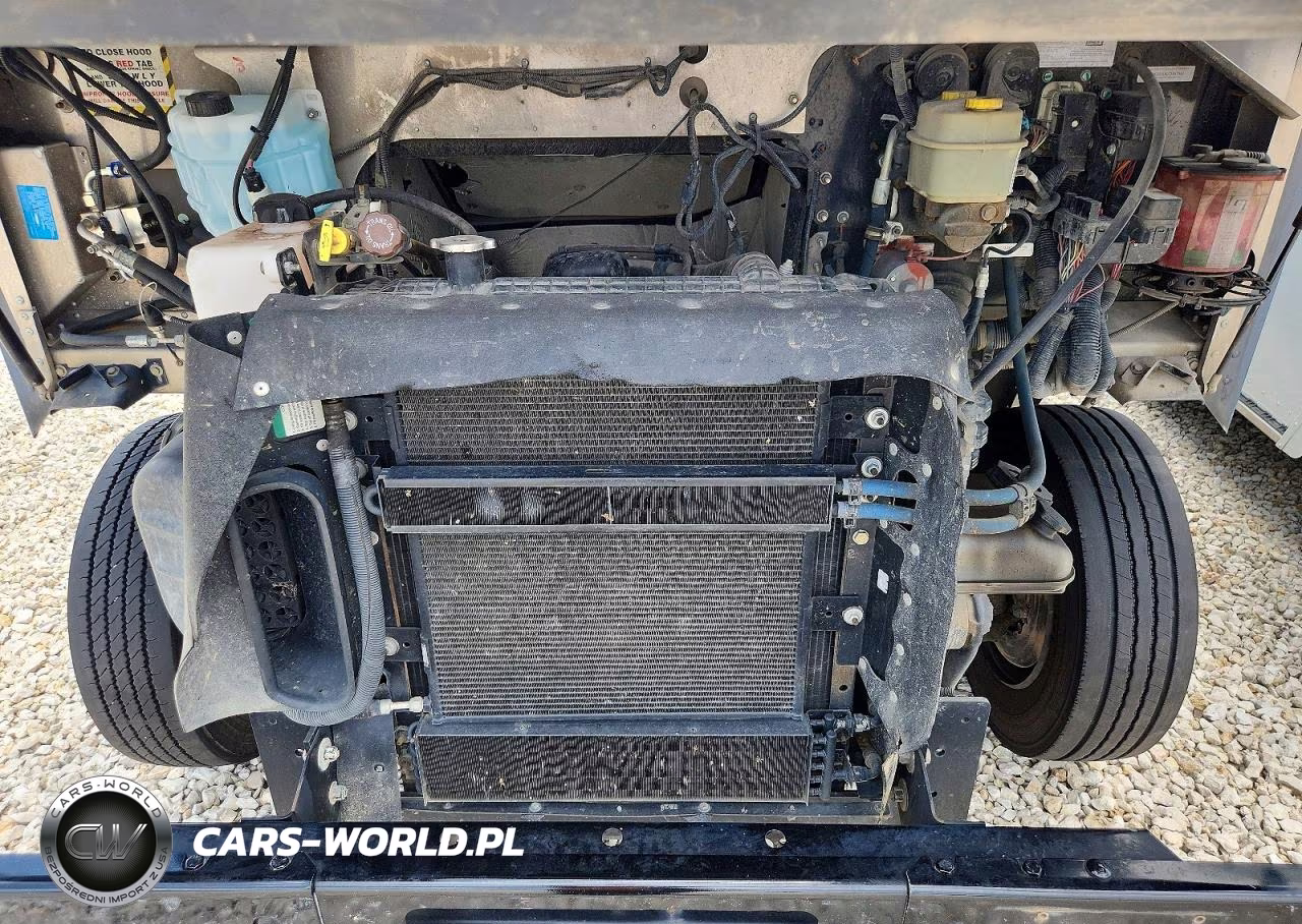 2020 Freightliner Mt45 Chassis Delivery Truck VIN:4UZAC2EAXLCMH7988 - 11