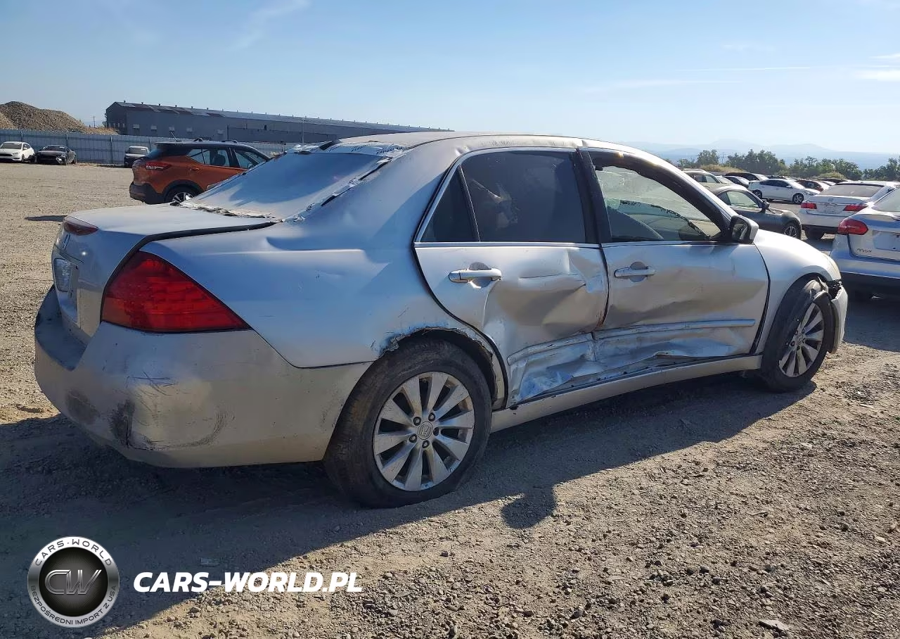 2007 Honda Accord Se VIN:JHMCM56347C017634 - 3
