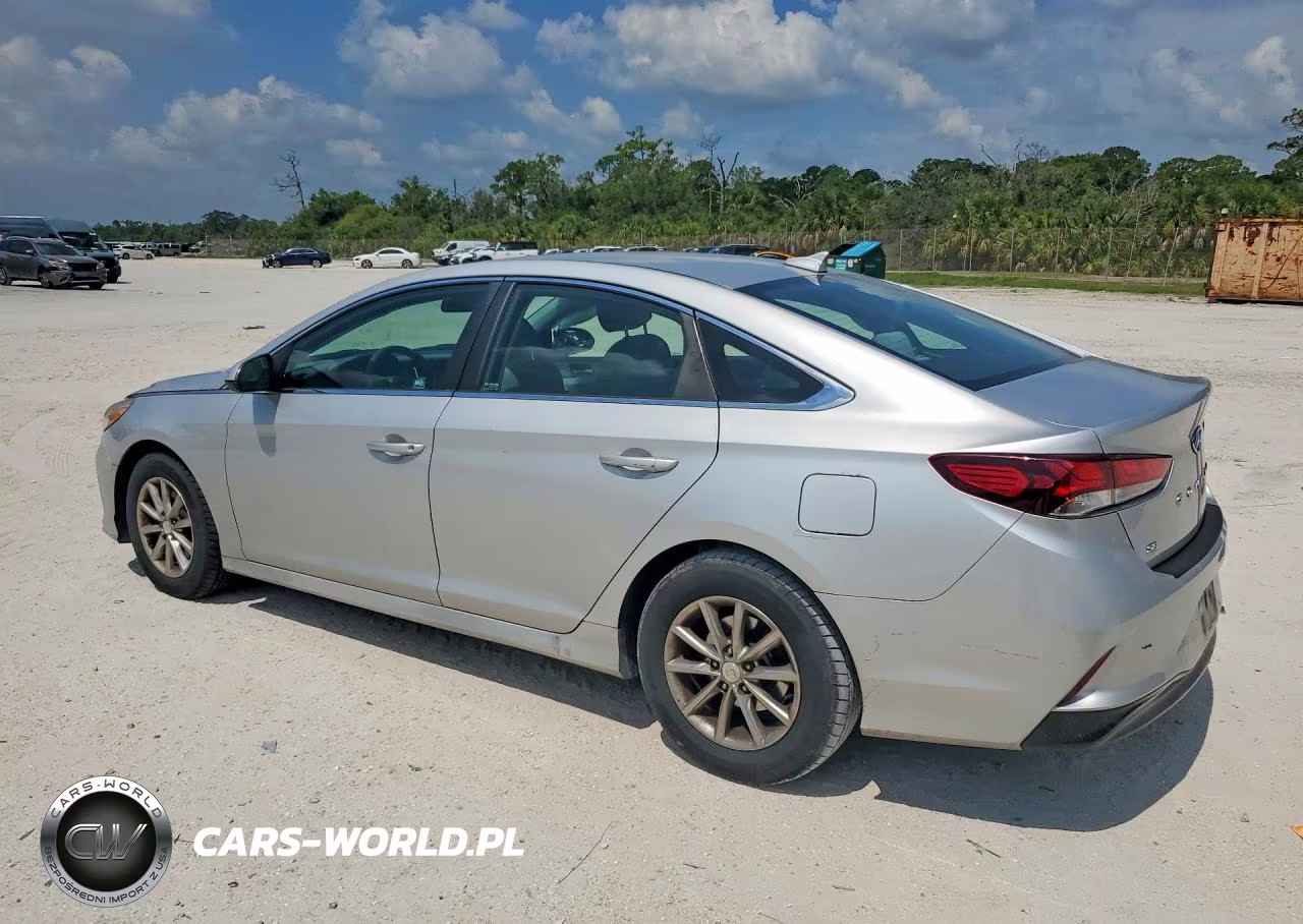 2018 Hyundai Sonata Se VIN:5NPE24AF4JH717628 - 2