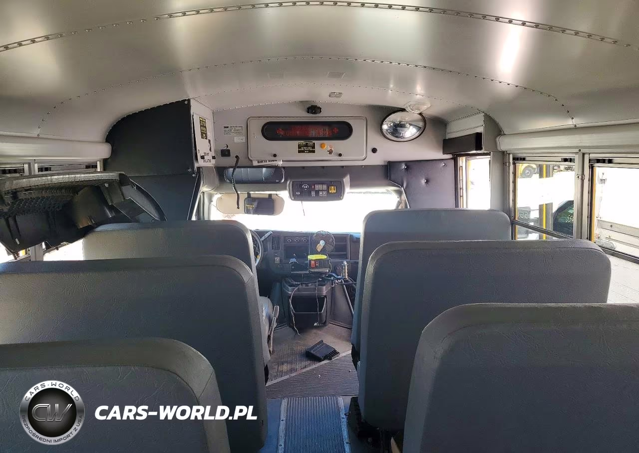 2014 Chevrolet Express G3 - School Bus VIN:1GB3G2BG3E1139219 - 5