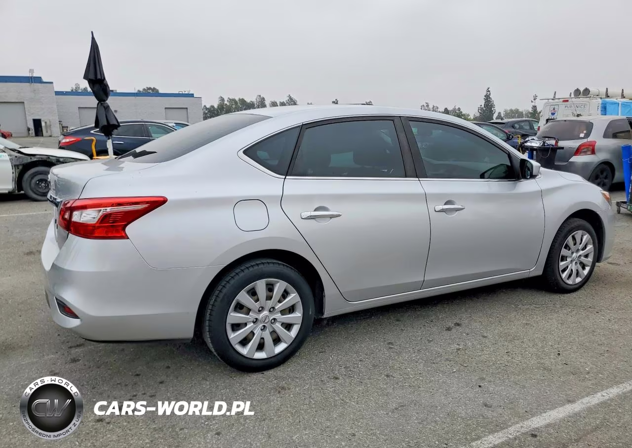 2019 Nissan Sentra S VIN:3N1AB7APXKY372167 - 3
