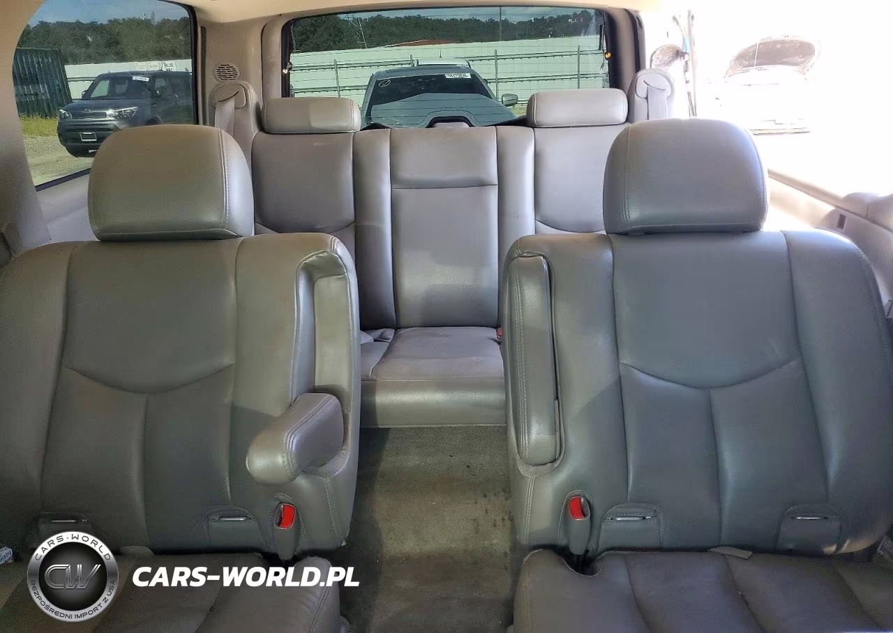 2004 GMC Yukon Xl C1500 VIN:1GKEC16TX4J284262 - 10