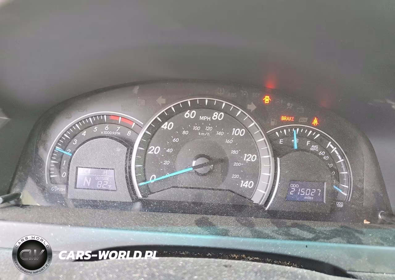 2015 Toyota Camry Le VIN:4T4BF1FK4FR474705 - 9