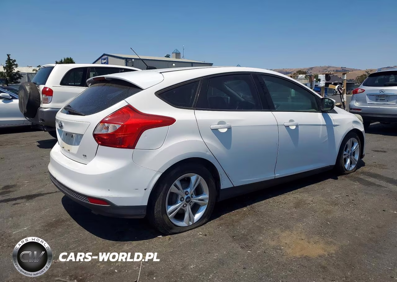 2013 Ford Focus Se VIN:1FADP3K22DL222109 - 3