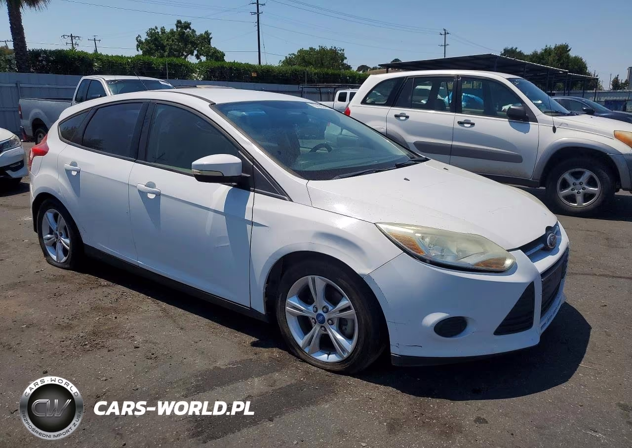 2013 Ford Focus Se VIN:1FADP3K22DL222109 - 4