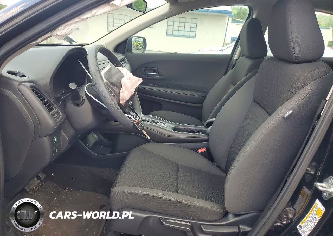 2020 Honda Hr-V Lx VIN:3CZRU6H38LM726844 - 7