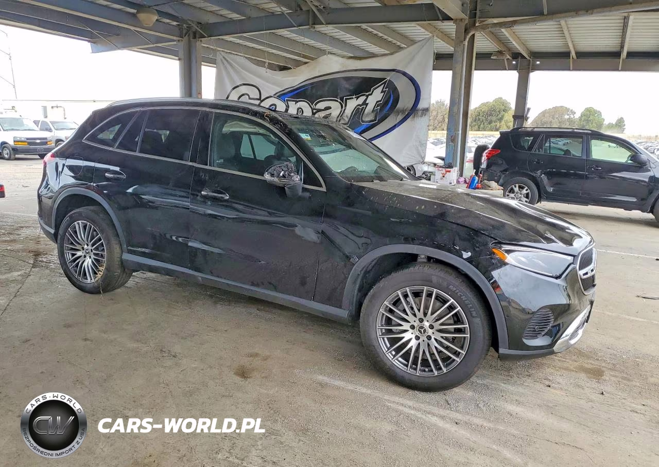 2026 Mercedes-Benz Glc 300 4Matic VIN:W1NKM4HB8TF526686 - 4