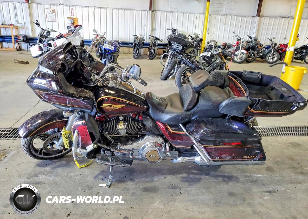 2023 Harley-Davidson Fltrxseanv VIN:1HD1TKH11PB950367 - 3