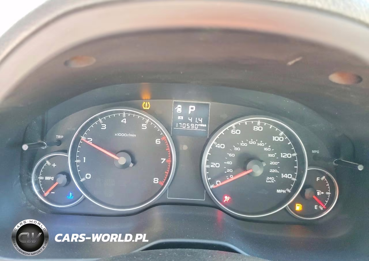 2014 Suba Outback VIN:4S4BRBDC2E3240070 - 9
