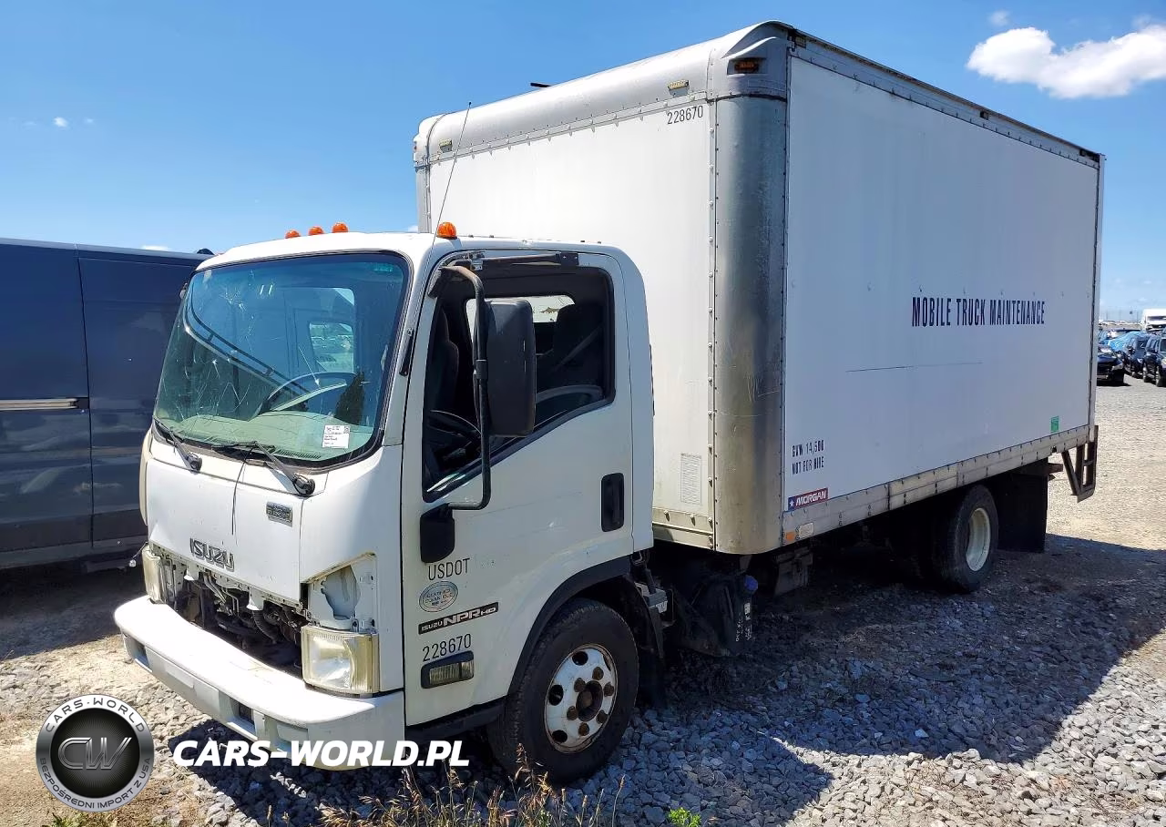 2013 Isuzu Npr Hd - Box Truck