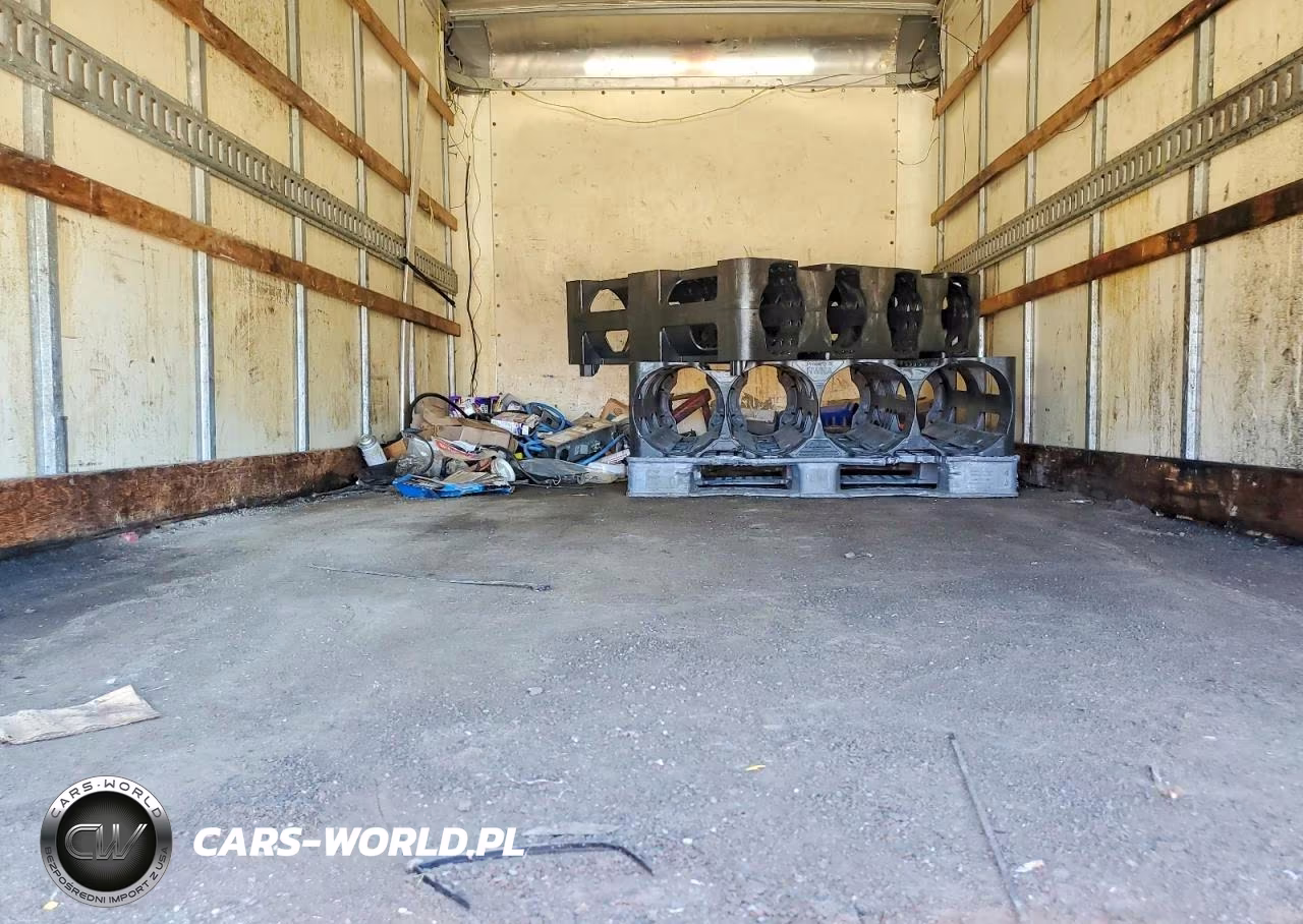 2013 Isuzu Npr Hd - Box Truck VIN:JALC4W164D7000179 - 10