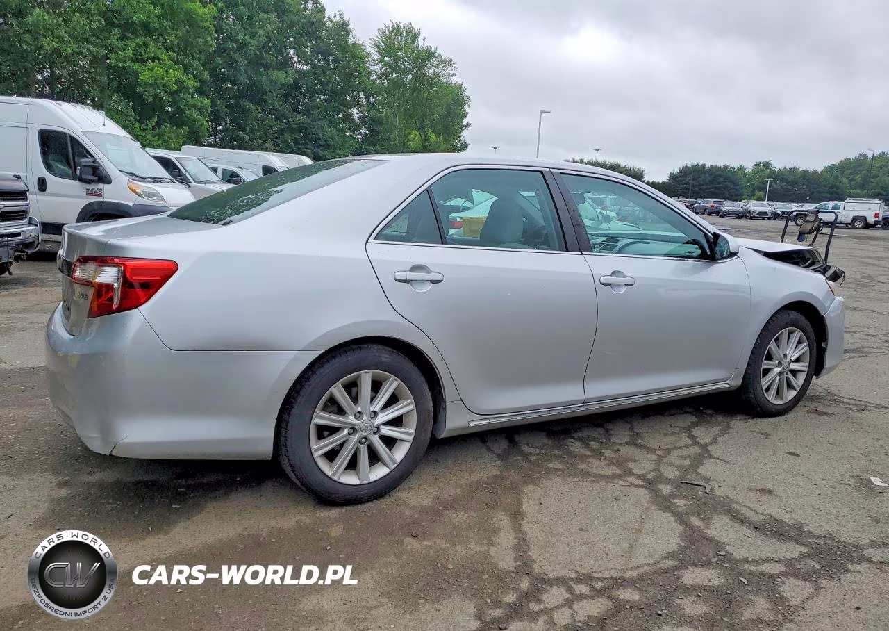 2012 Toyota Camry Xle VIN:4T1BF1FK5CU144853 - 3