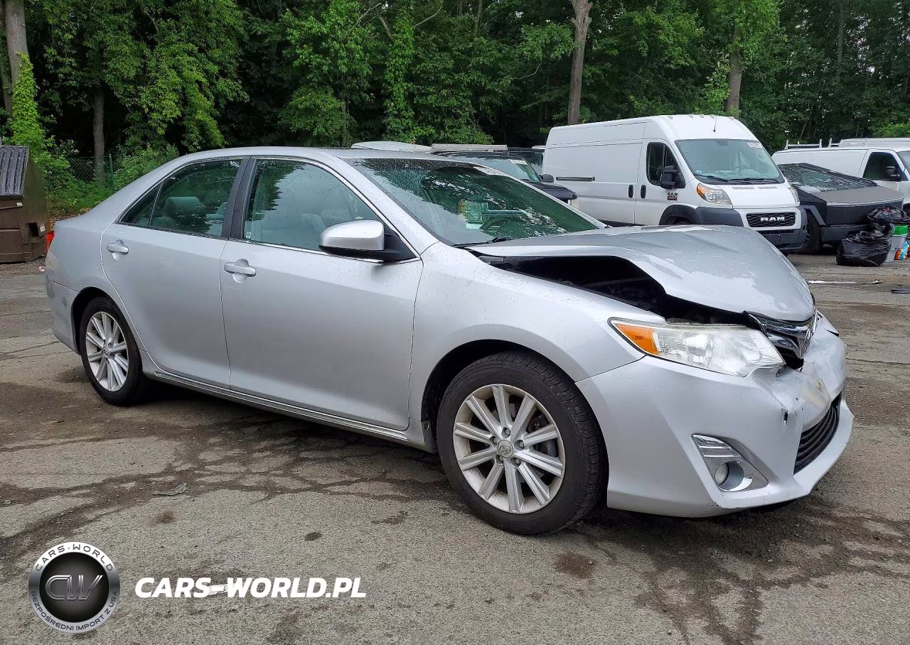 2012 Toyota Camry Xle VIN:4T1BF1FK5CU144853 - 4