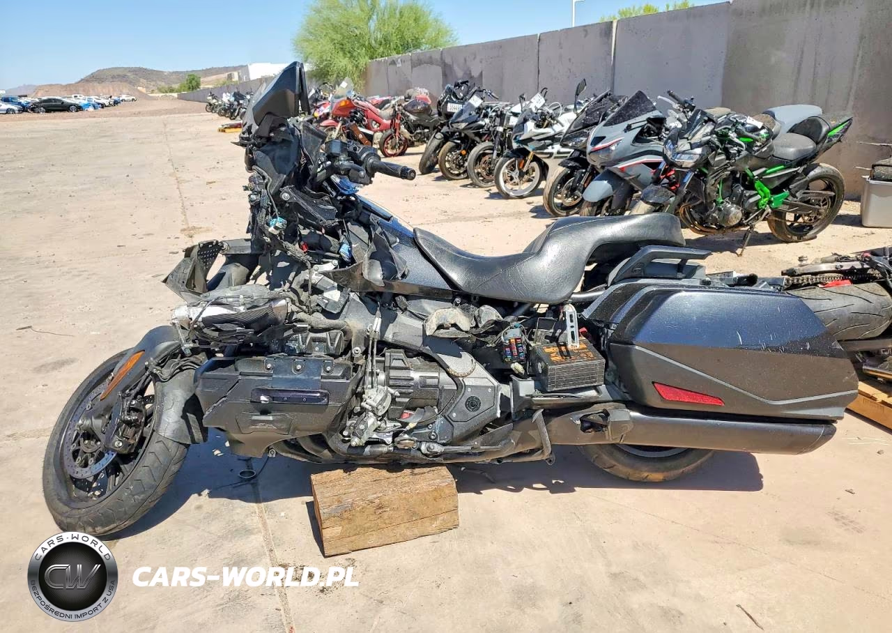 2021 Honda Gl1800 VIN:JH2SC7904MK300010 - 3