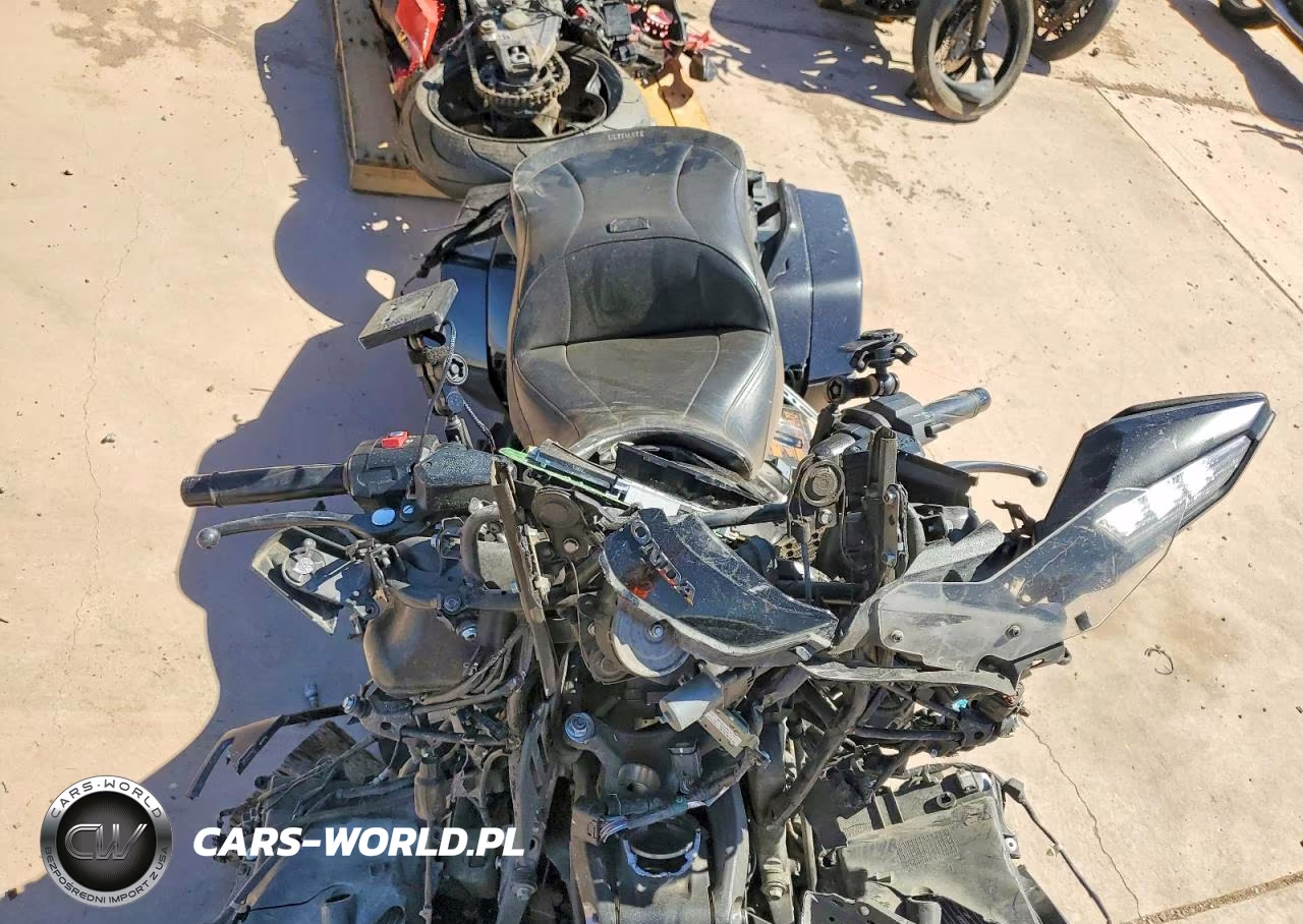 2021 Honda Gl1800 VIN:JH2SC7904MK300010 - 5