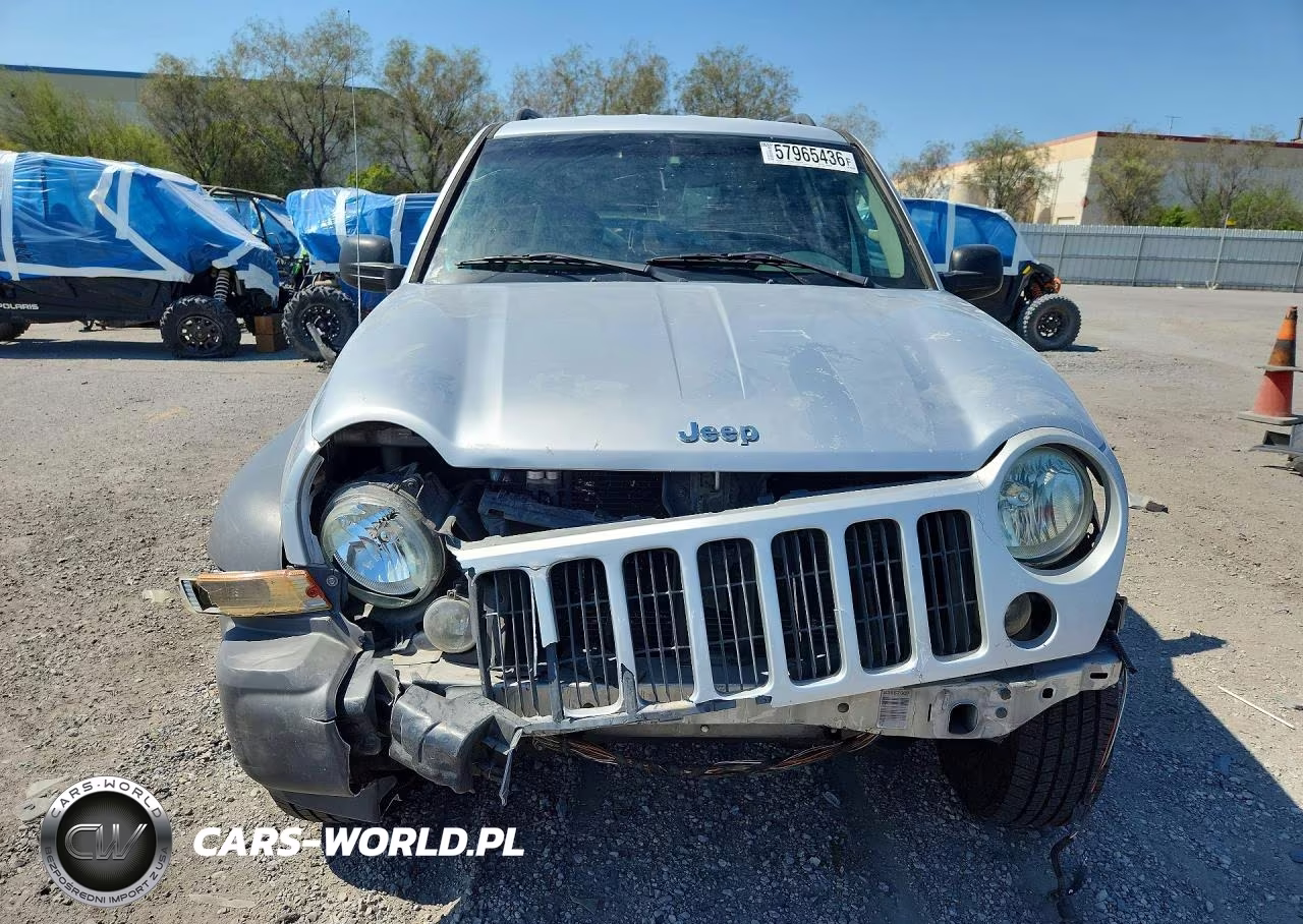 2005 Jeep Liberty Sport VIN:1J4GK48K95W510982 - 5