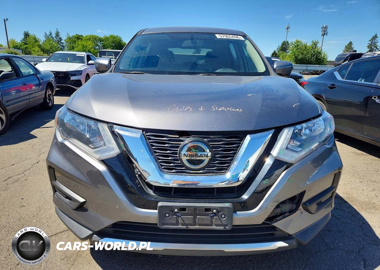 2018 Nissan Rogue S VIN:KNMAT2MTXJP619239 - 5