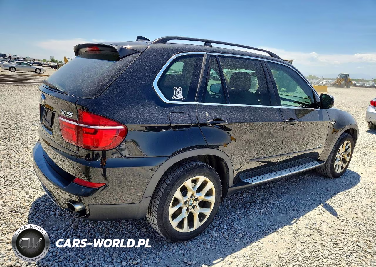 2013 BMW X5 xDrive35I VIN:5UXZV4C53D0E04005 - 3