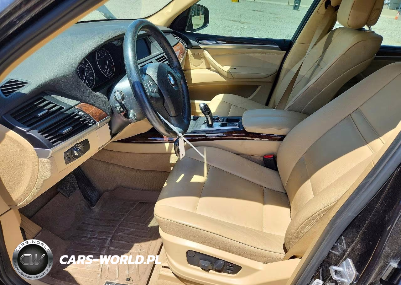 2013 BMW X5 xDrive35I VIN:5UXZV4C53D0E04005 - 7