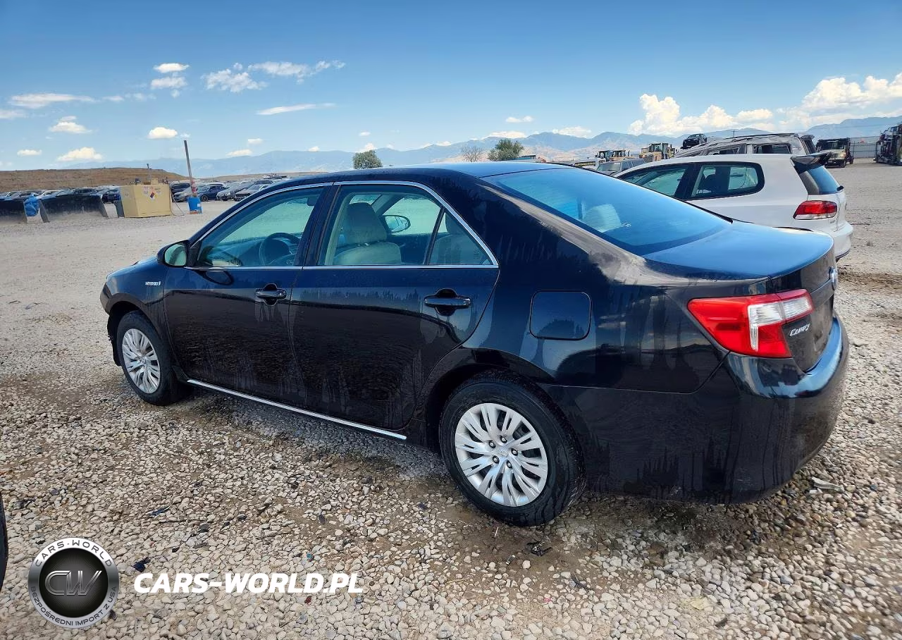 2014 Toyota Camry Hybrid Le VIN:4T1BD1FK2EU103055 - 2