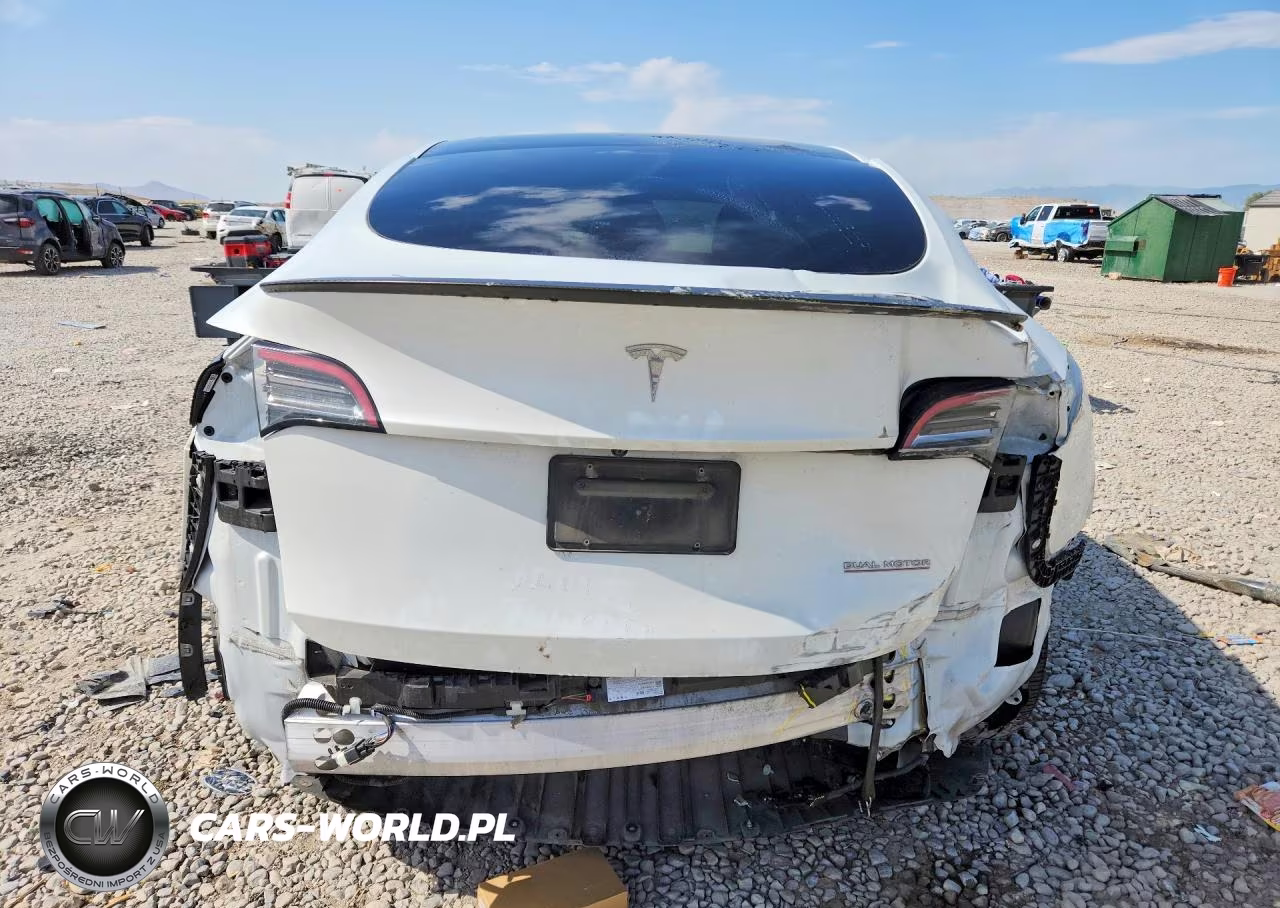 2021 Tesla Model Y VIN:5YJYGDEF2MF140898 - 6