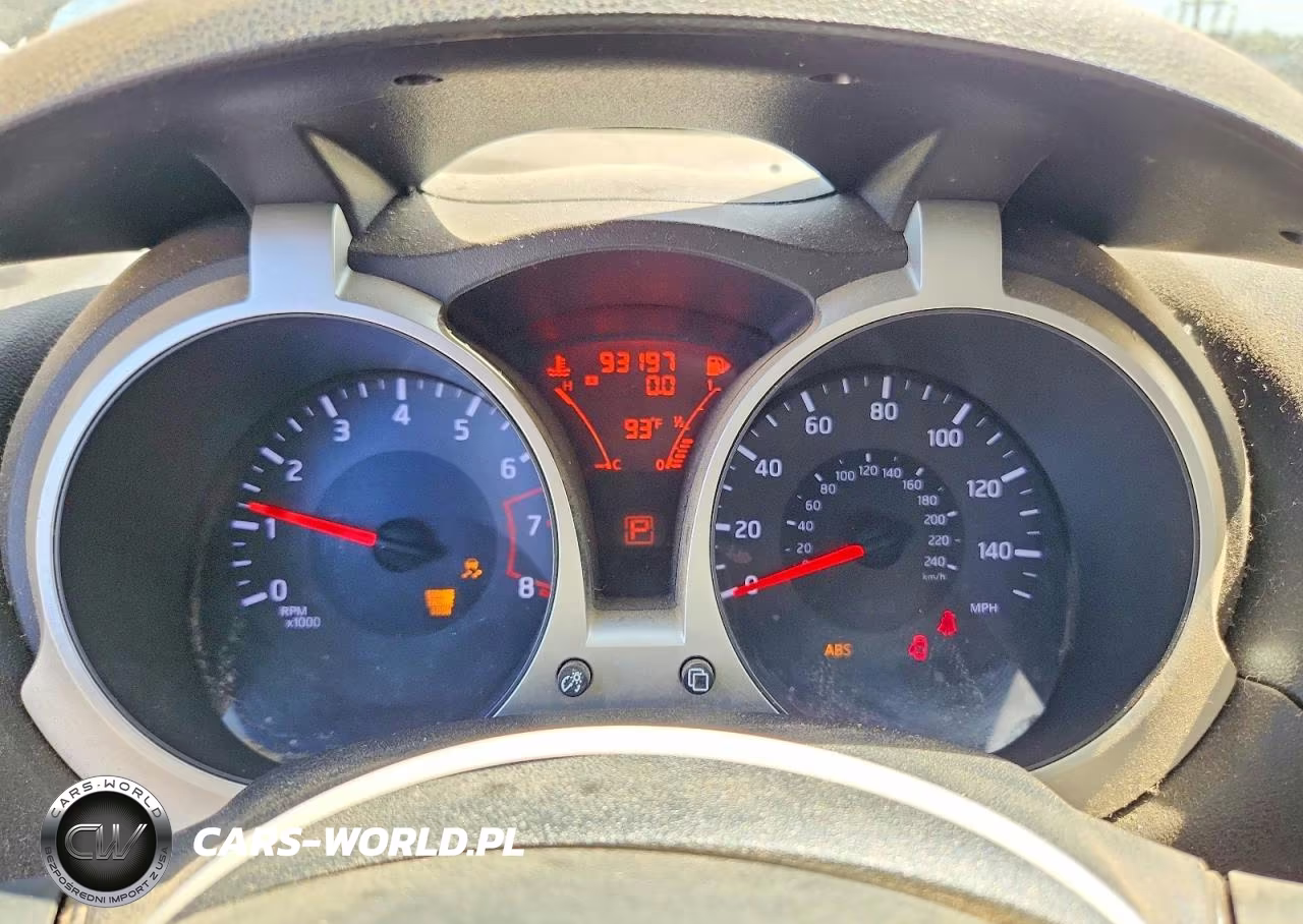 2015 Nissan Juke S VIN:JN8AF5MR5FT509859 - 9