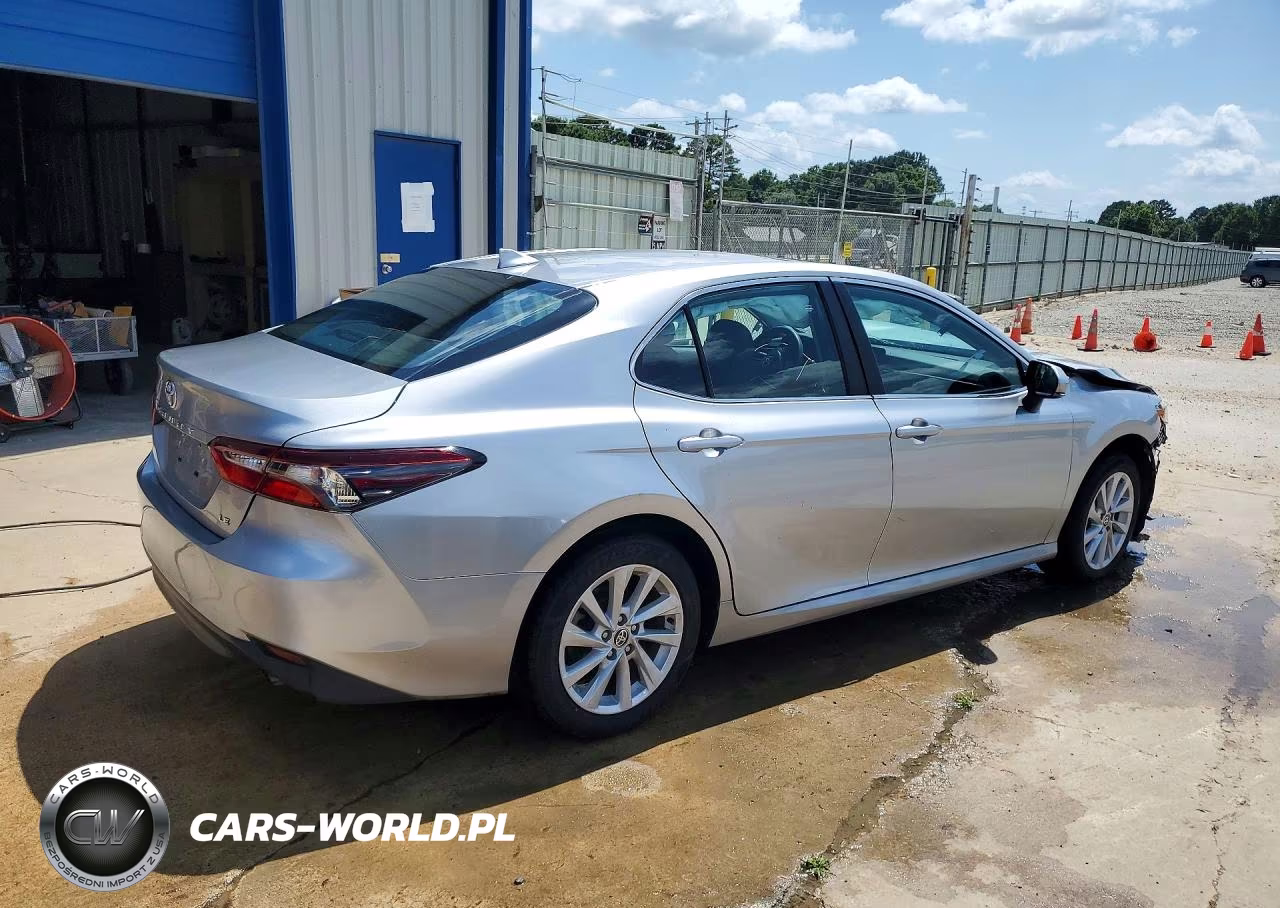 2024 Toyota Camry Le VIN:4T1R11AK0RU872612 - 3