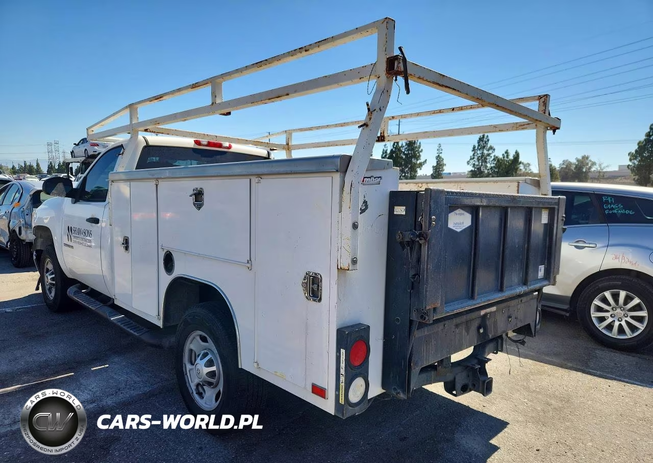 2011 Chevrolet Silverado C2500 Heavy Duty VIN:1GC0CVCG0BF113850 - 2