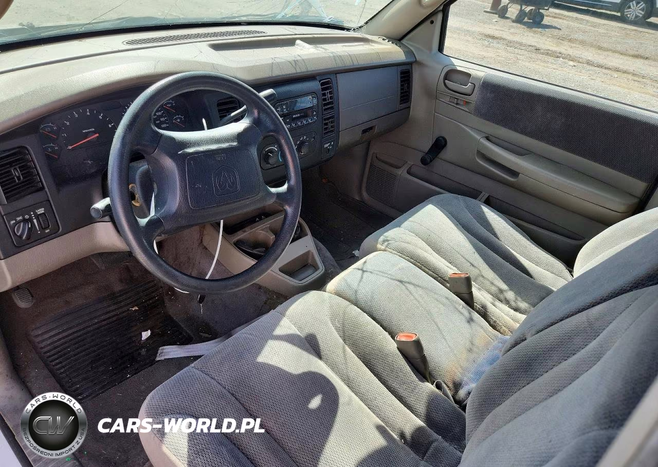 2002 Dodge Dakota Sport VIN:1B7GL32XX2S708622 - 8
