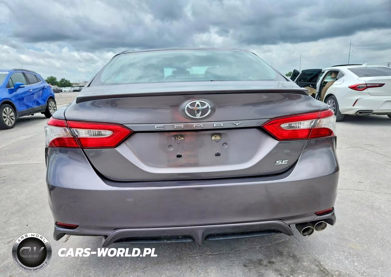 2018 Toyota Camry Se VIN:4T1B11HK4JU648318 - 6