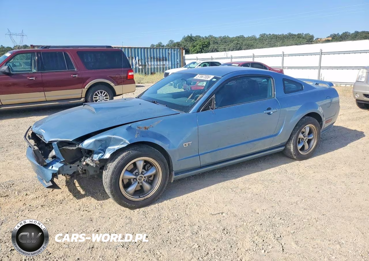 2005 Ford Mustang Gt – zdjęcie 1 z 12