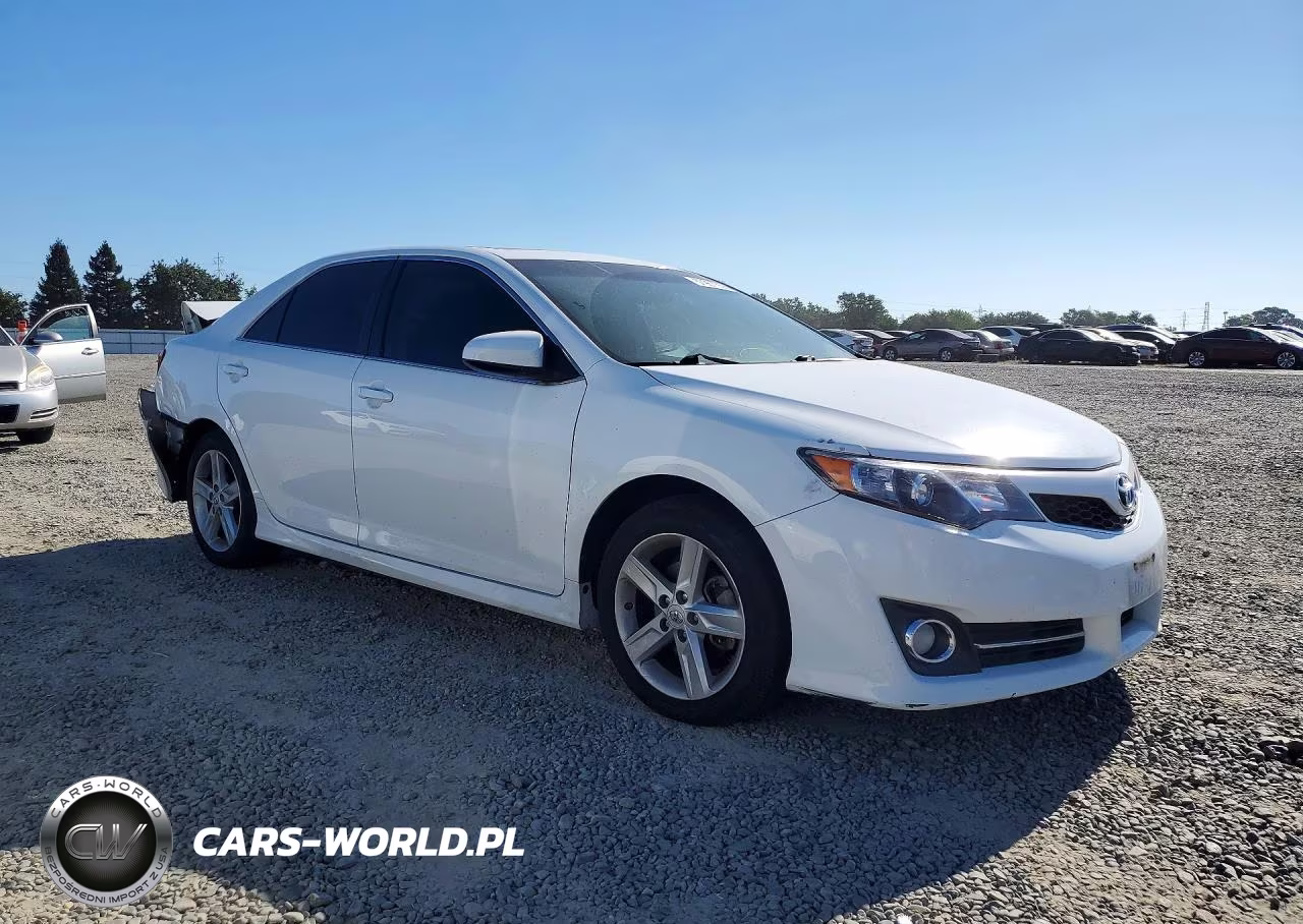 2012 Toyota Camry Se VIN:4T1BF1FK6CU558613 - 4