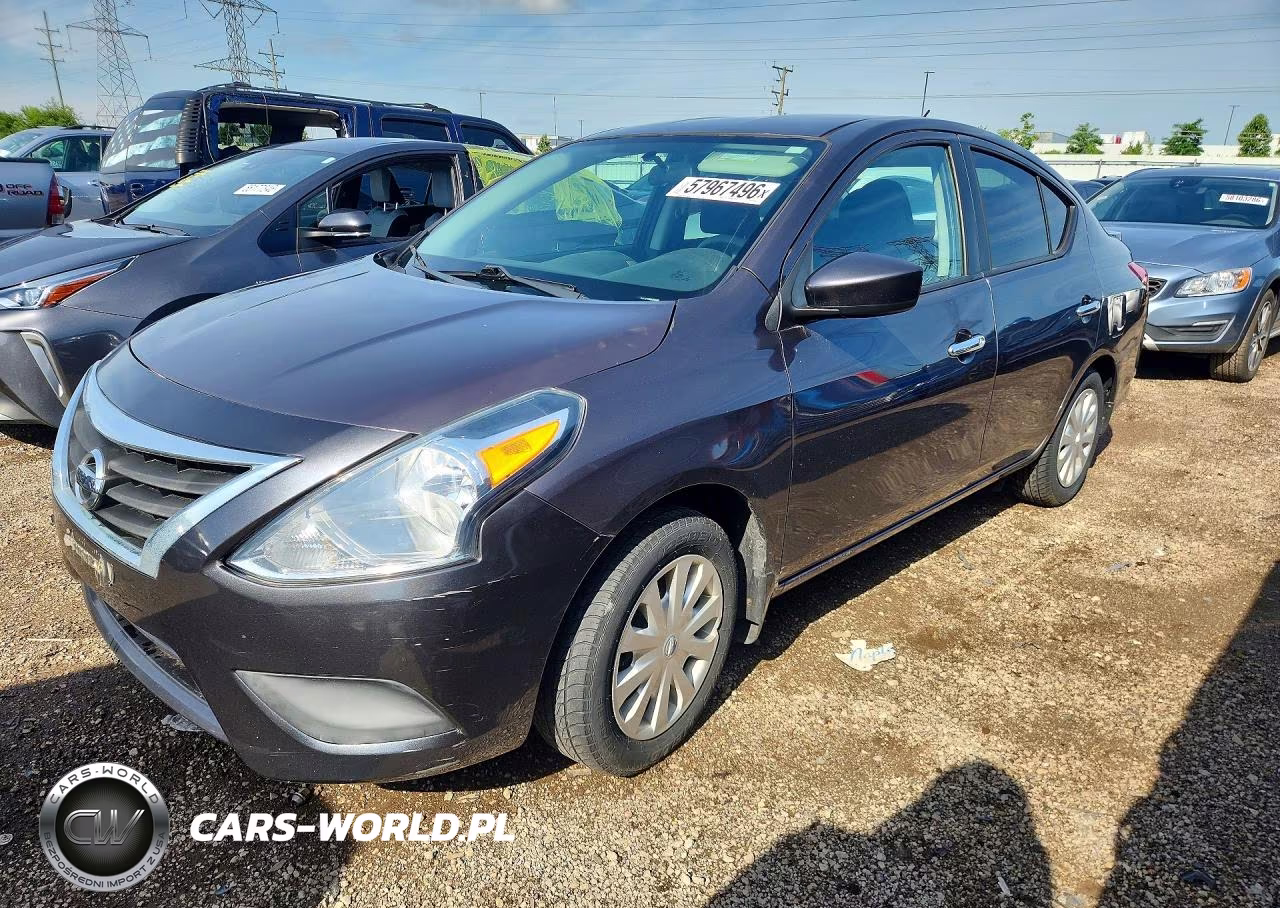 2015 Nissan Versa 1.6 Sv