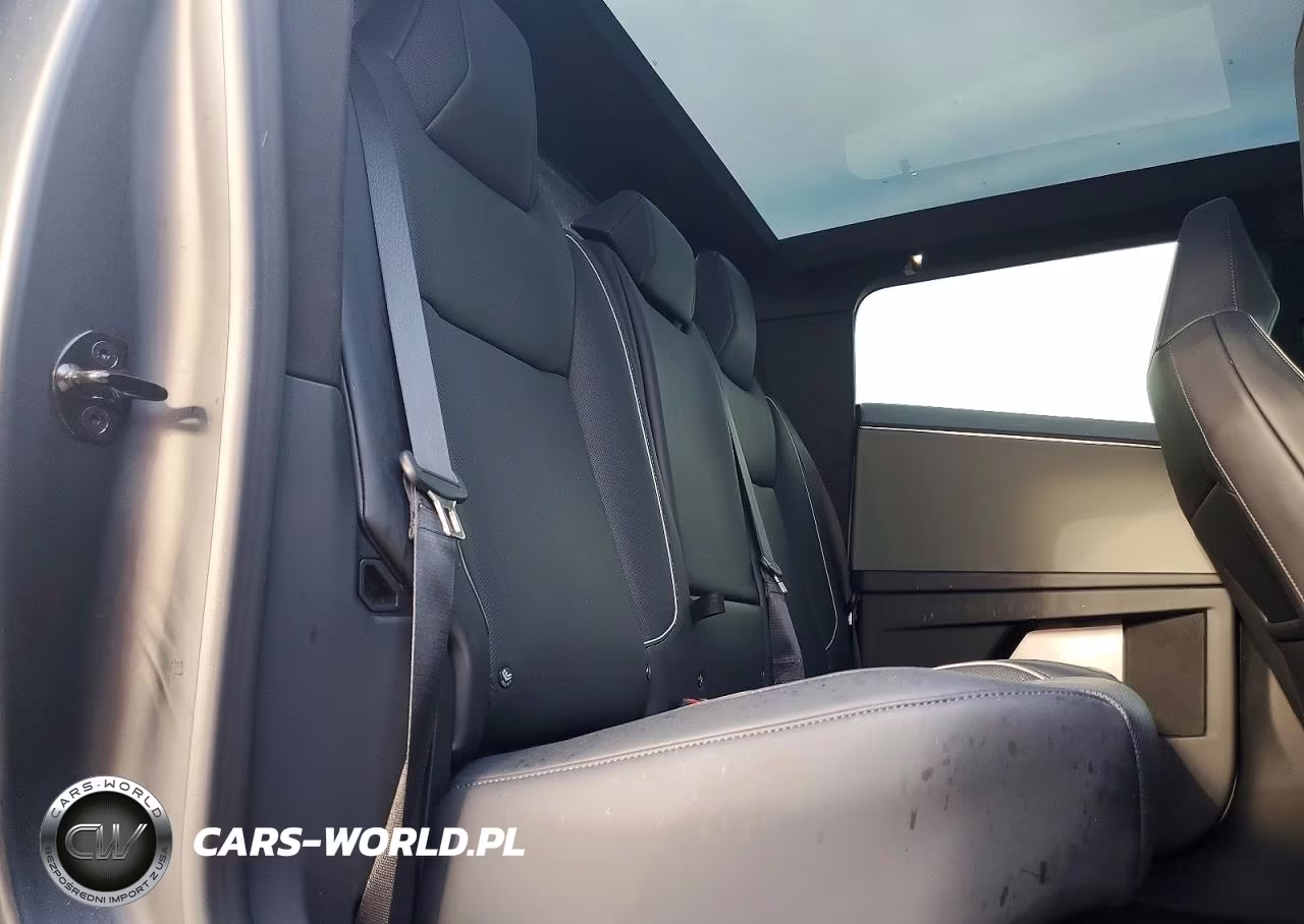2024 Tesla Cybertruck VIN:7G2CEHED3RA048206 - 10