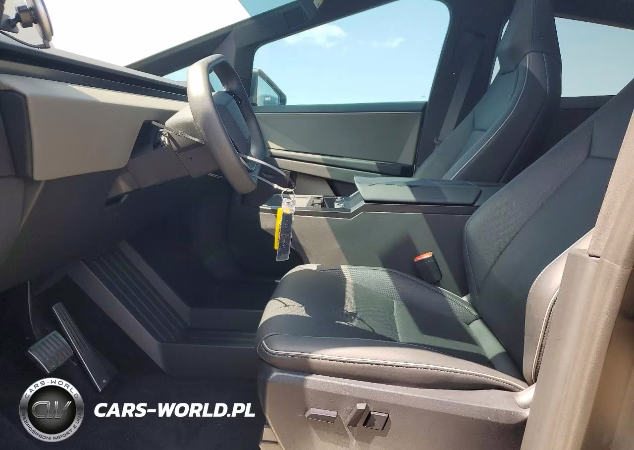 2024 Tesla Cybertruck VIN:7G2CEHED3RA048206 - 7