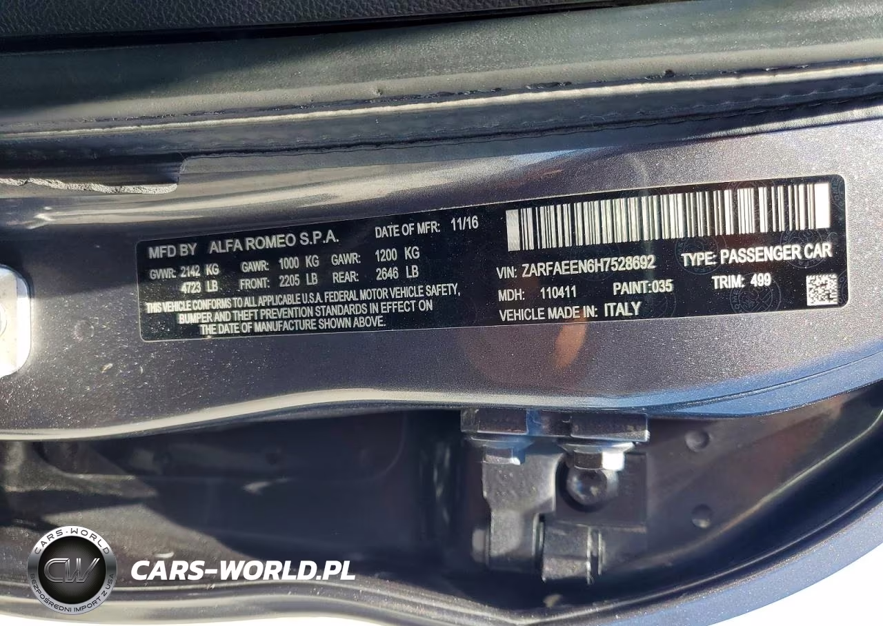 2017 Alfa Romeo Giulia Ti Q4 VIN:ZARFAEEN6H7528692 - 12