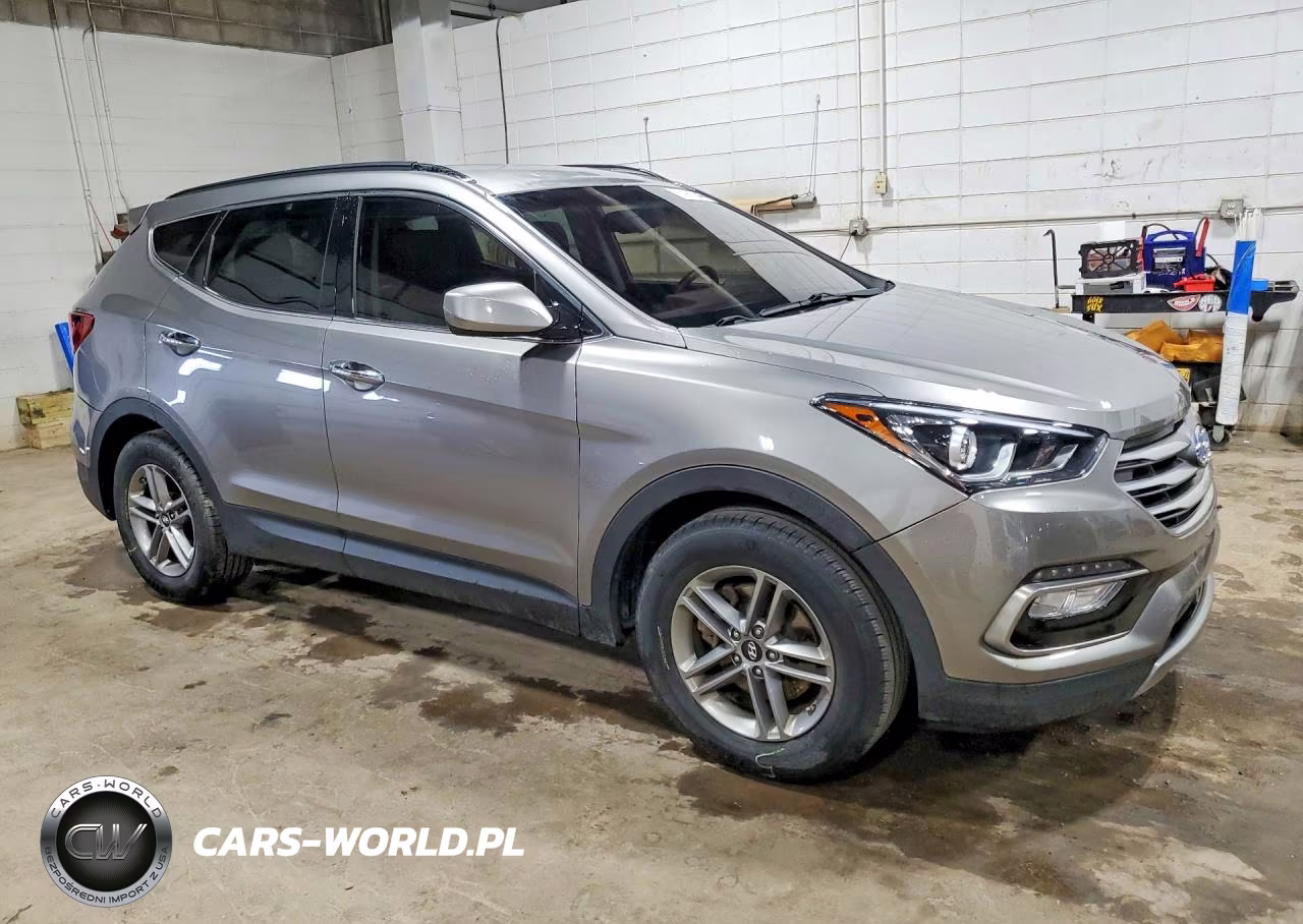 2017 Hyundai Santa Fe Sport 2.4L VIN:5NMZU3LBXHH031570 - 4