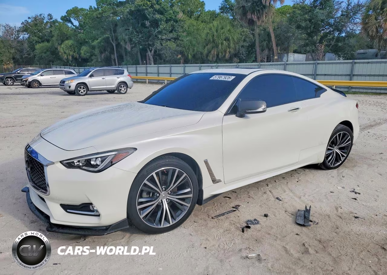 2018 Infiniti Q60 2.0T Luxe – zdjęcie 1 z 12