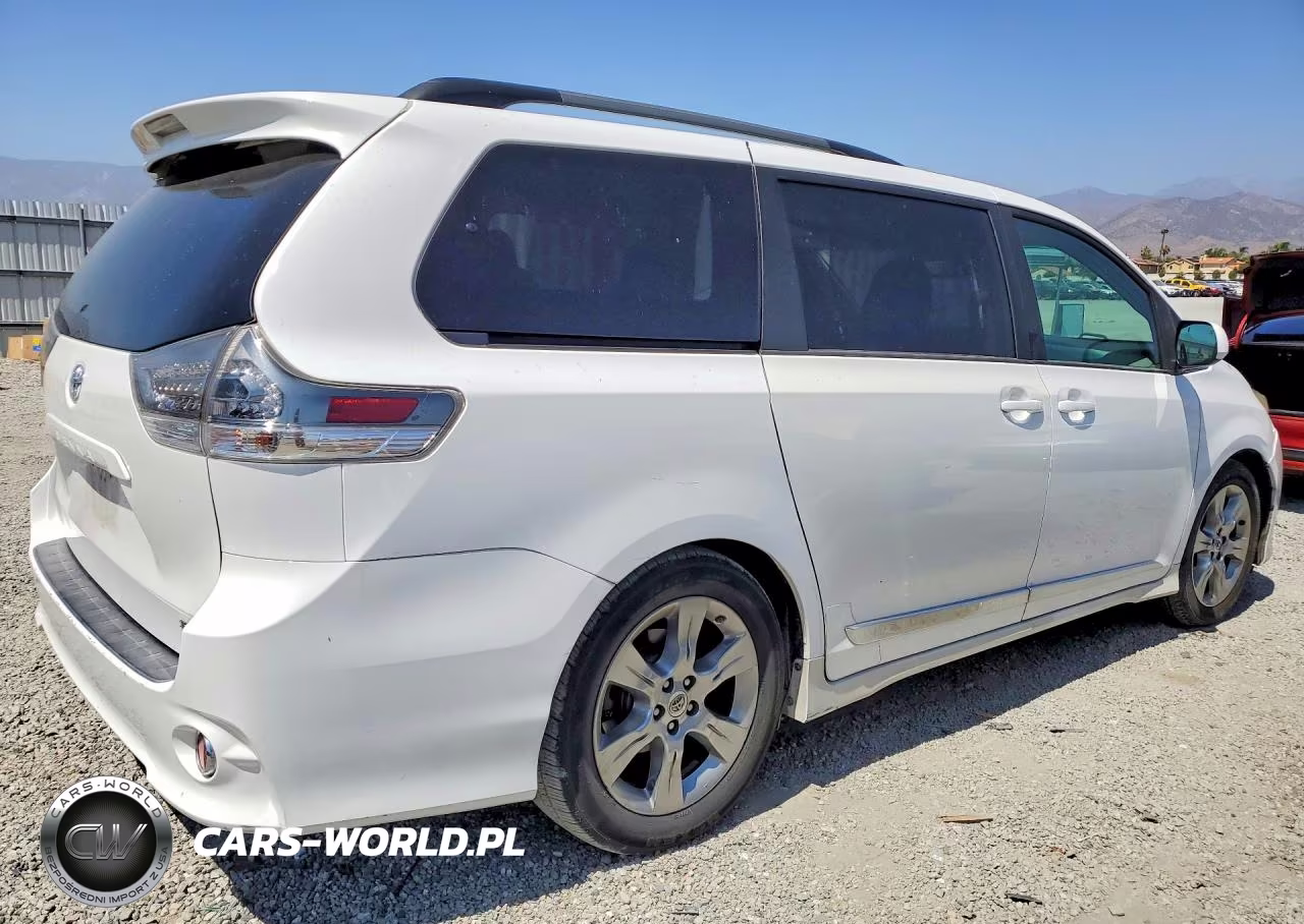 2012 Toyota Sienna Sport VIN:5TDXK3DC1CS265235 - 3