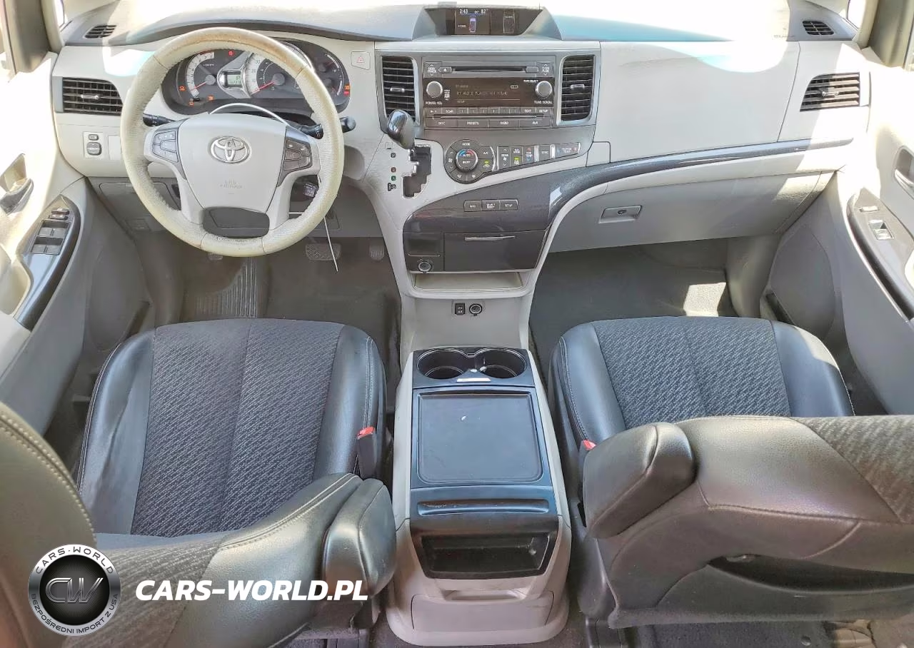 2012 Toyota Sienna Sport VIN:5TDXK3DC1CS265235 - 8