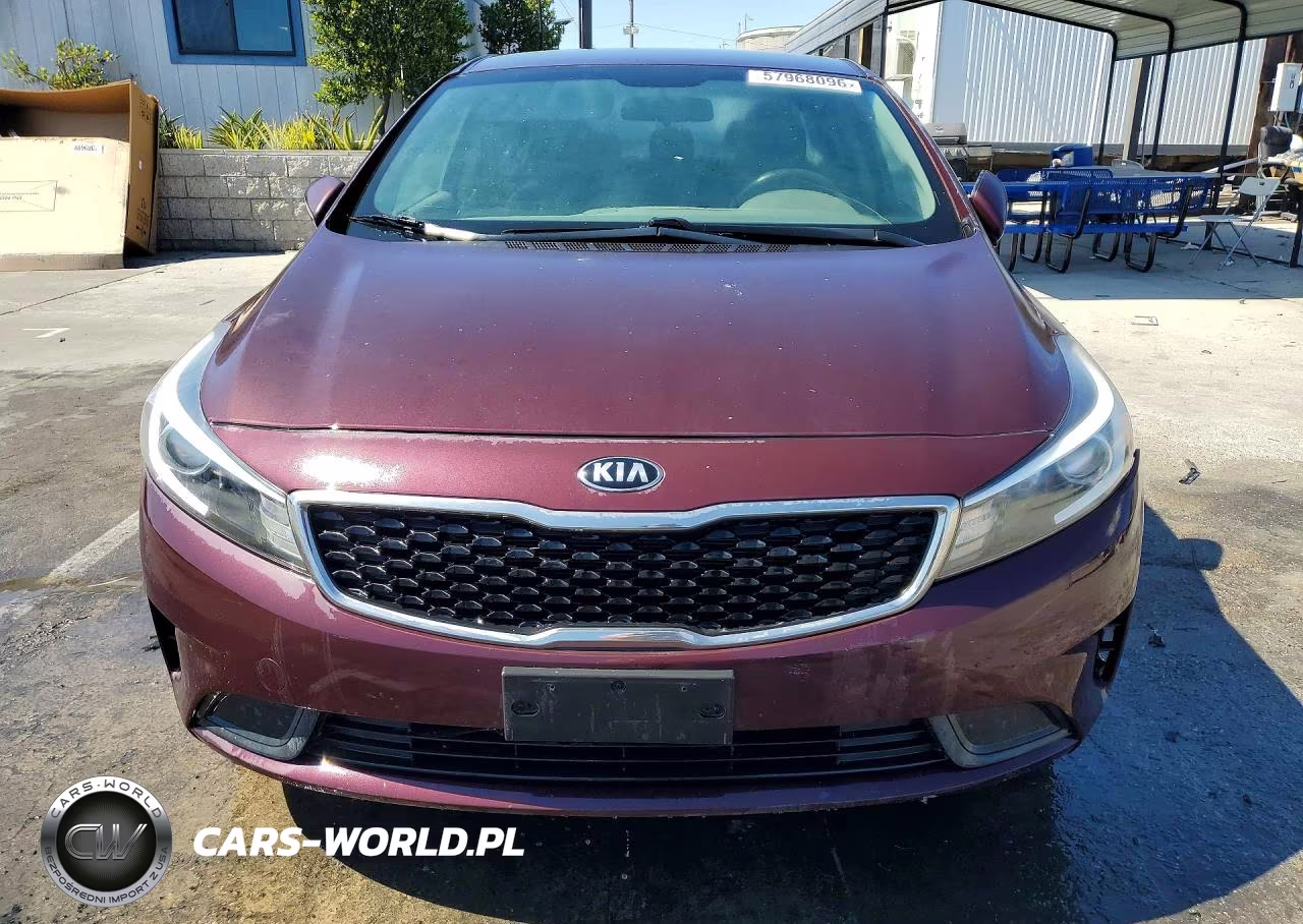 2017 Kia Forte Lx VIN:3KPFK4A79HE138100 - 5