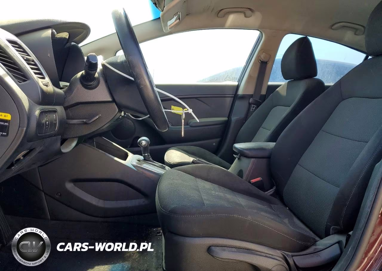 2017 Kia Forte Lx VIN:3KPFK4A79HE138100 - 7