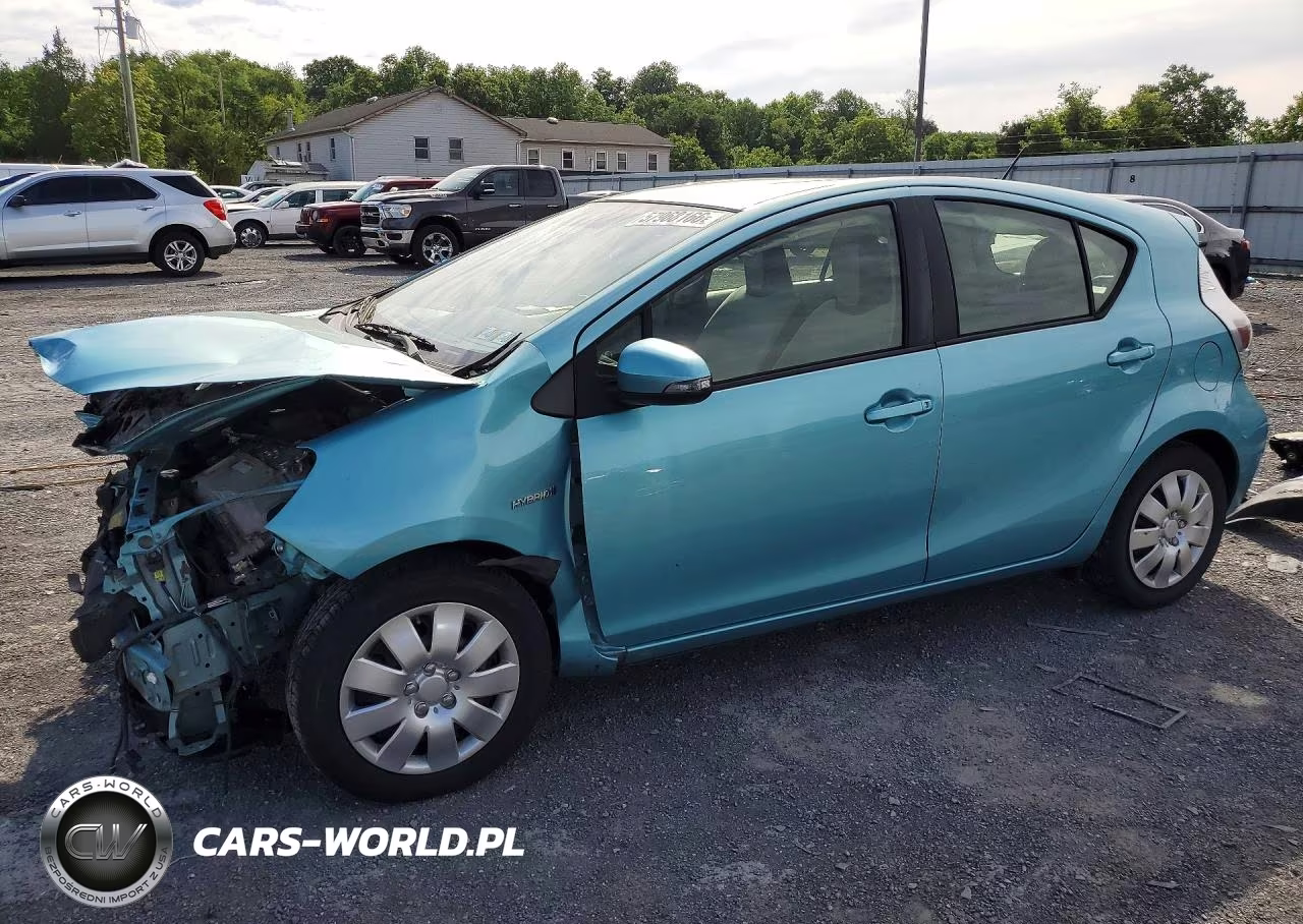 2014 Toyota Prius C One – zdjęcie 1 z 13
