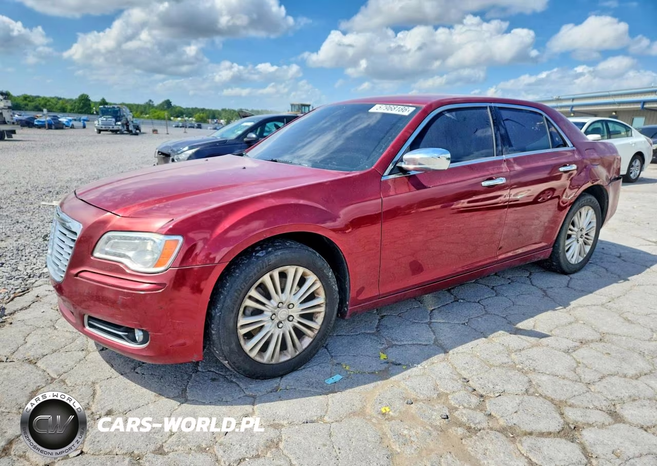 2014 Chrysler 300C – zdjęcie 1 z 12