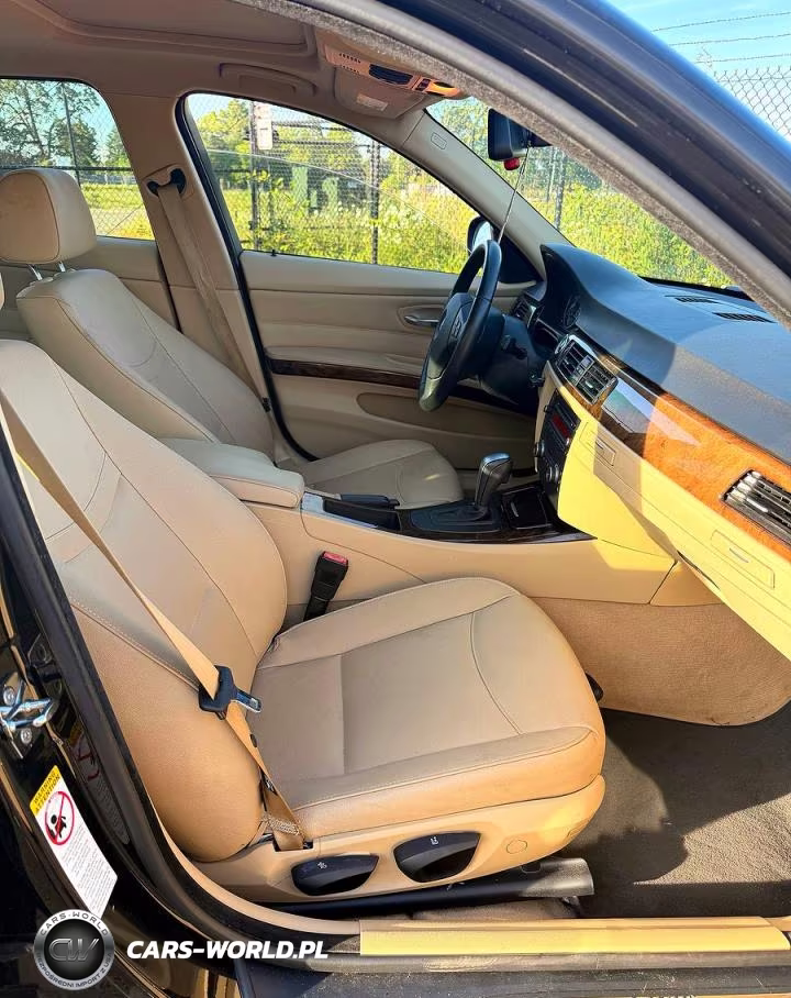 2009 BMW 328I VIN:WBAPH53549A437449 - 5