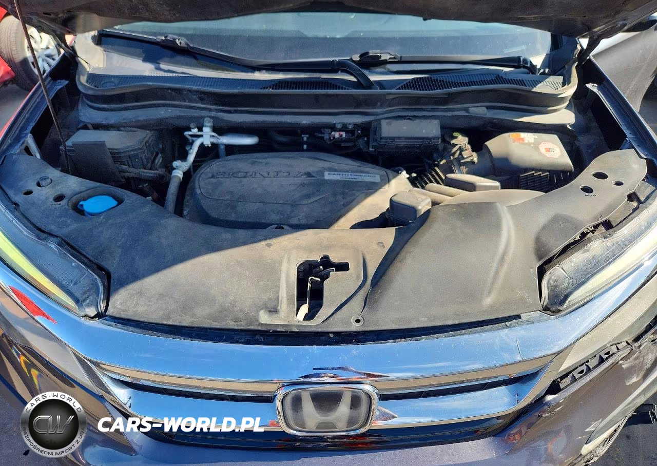 2019 Honda Pilot Touring VIN:5FNYF5H60KB034161 - 11