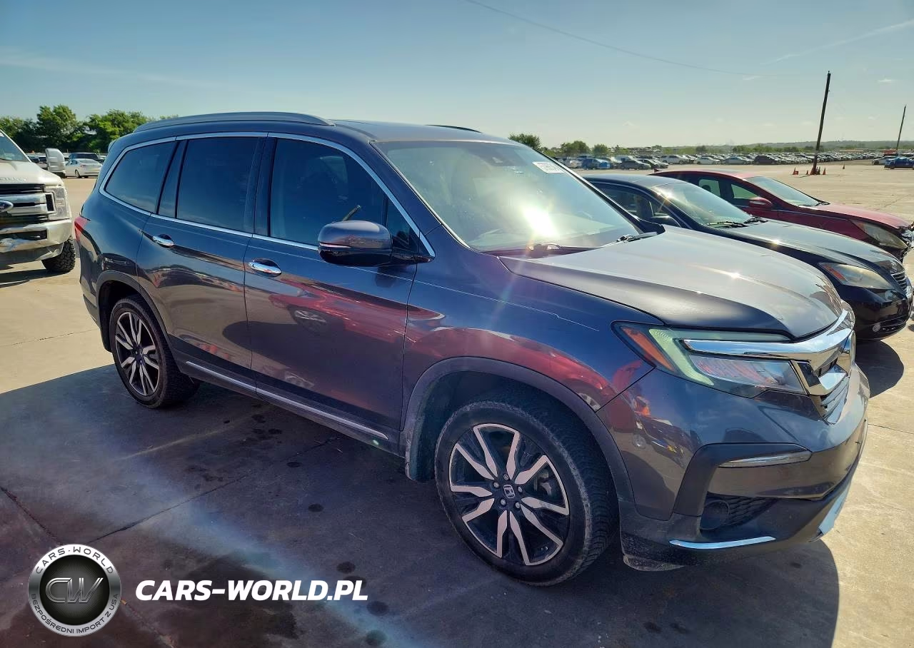 2019 Honda Pilot Touring VIN:5FNYF5H60KB034161 - 4