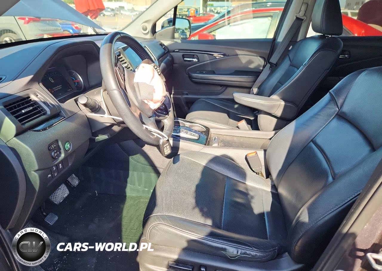 2019 Honda Pilot Touring VIN:5FNYF5H60KB034161 - 7